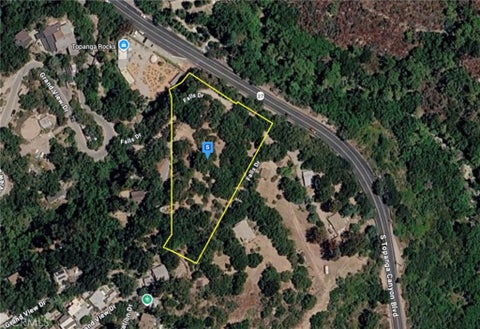 Photo of 625 Falls Drive, Topanga, CA 90290 (MLS # AR26219264)