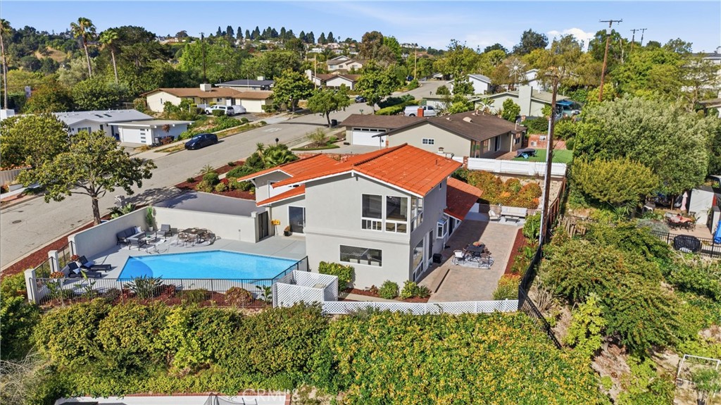5123 Willow Wood
