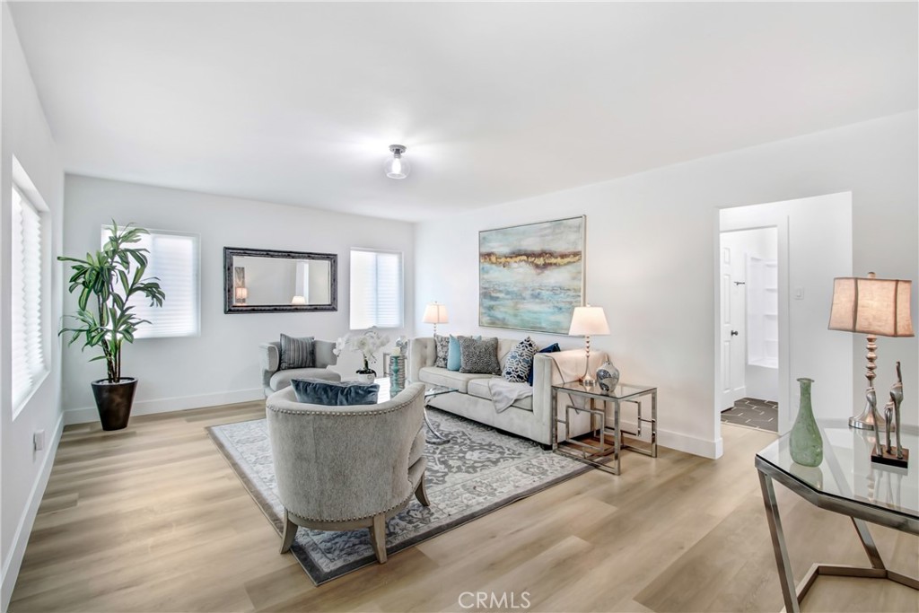 7636 Elm Street