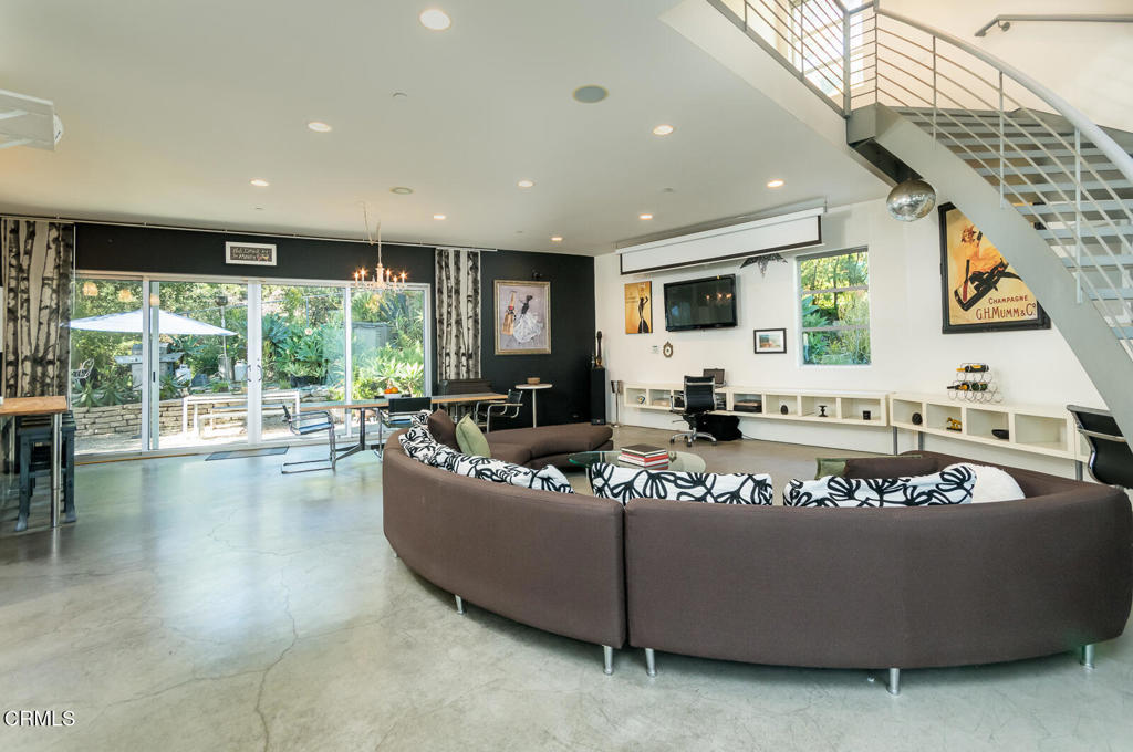 5431 N Townsend Avenue