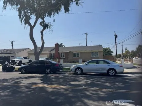 1203 Courtright St, Anaheim, CA 92804 - MLS#: PW25220039