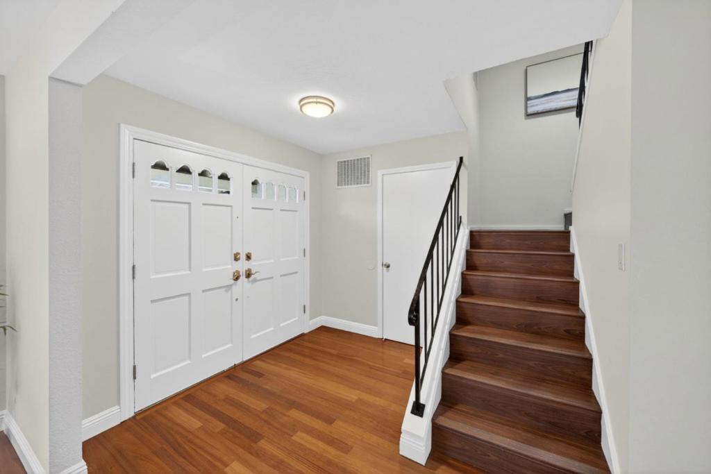 5342 Elmridge Court