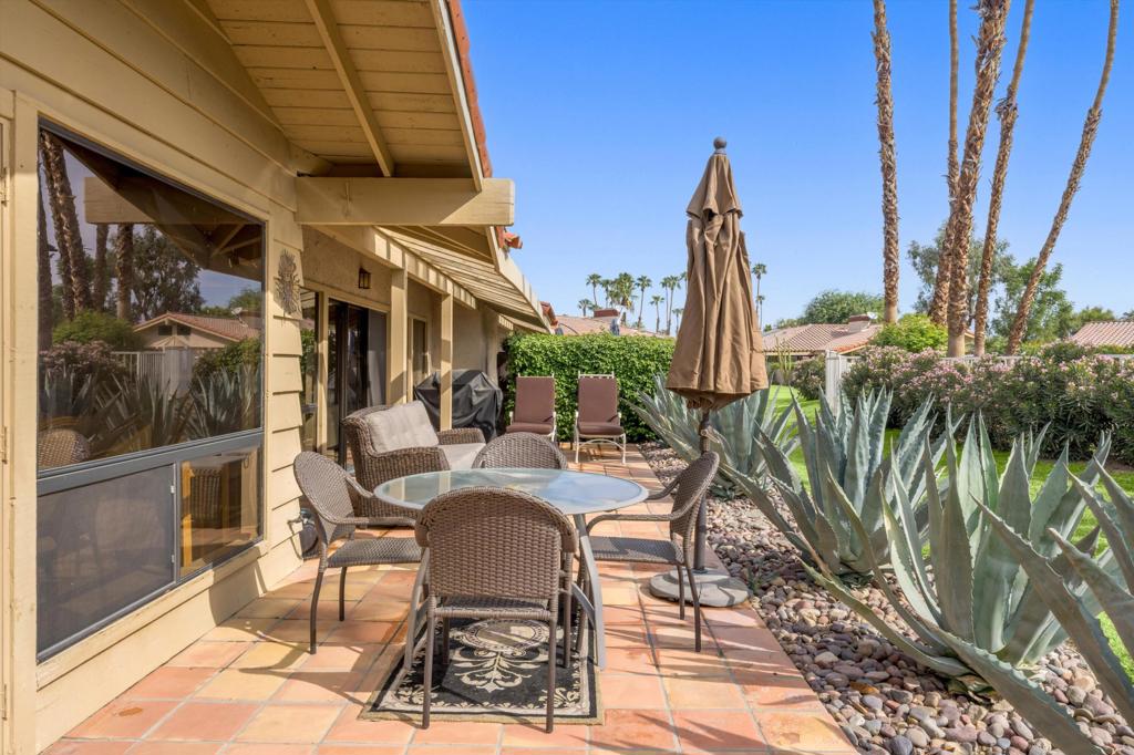 Indian Wells C.C. - Residential Lease