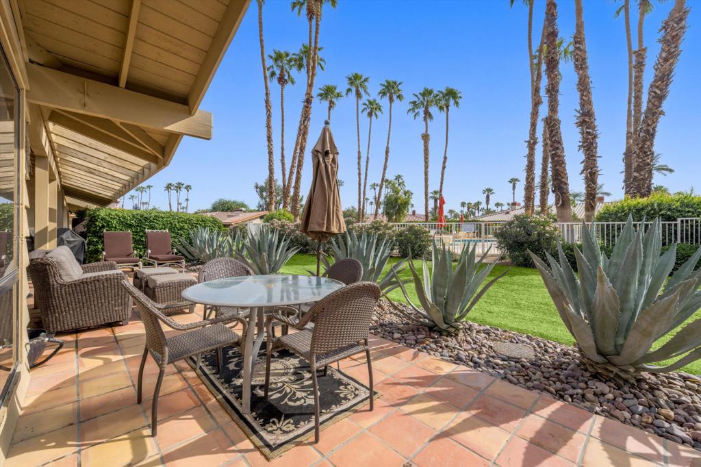 Indian Wells C.C. - Residential Lease