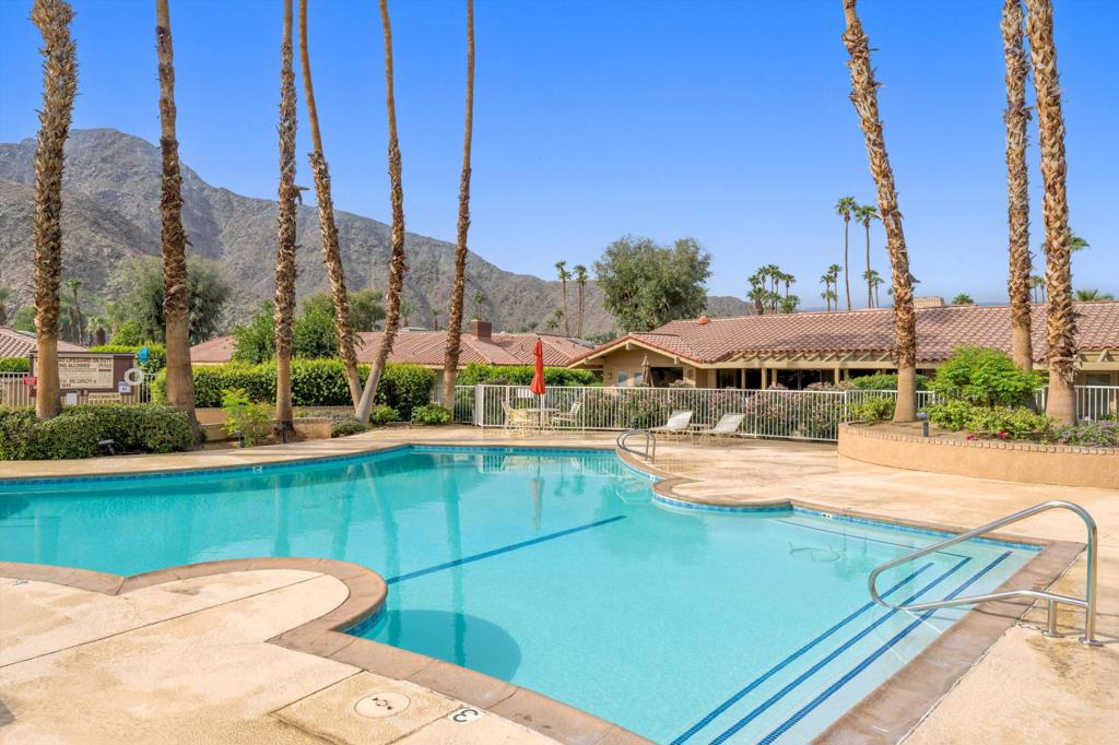 Indian Wells C.C. - Residential Lease