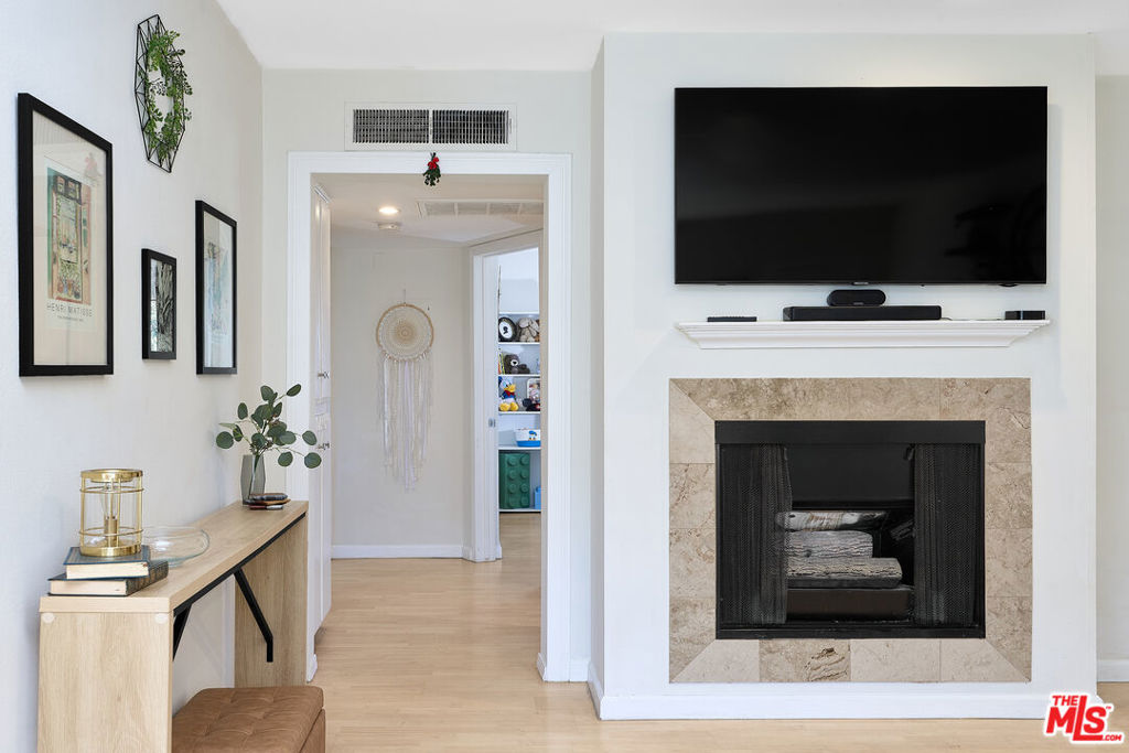 6250 Fulton Avenue 205