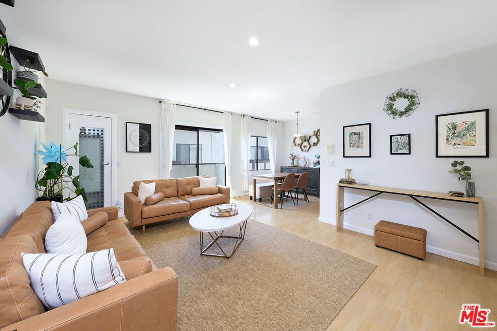 Photo of 6250 Fulton Avenue #205, Van Nuys, CA 91401 (MLS # 26669885)