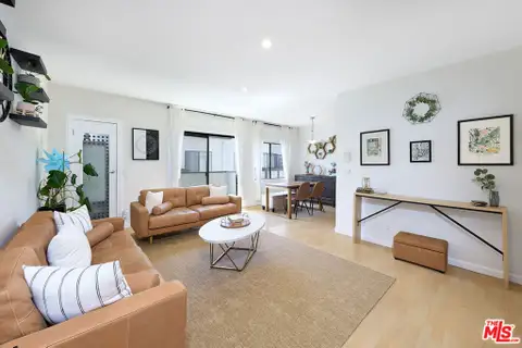 6250 Fulton Avenue Unit 205, Van Nuys, CA 91401 - MLS#: 26669885