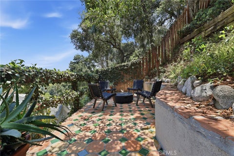 Tiny photo for 6182 Glen Oak St ST, Los Angeles, CA 90068 (MLS # SB26119338)