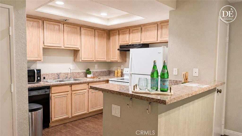 22765 Lakeway 432