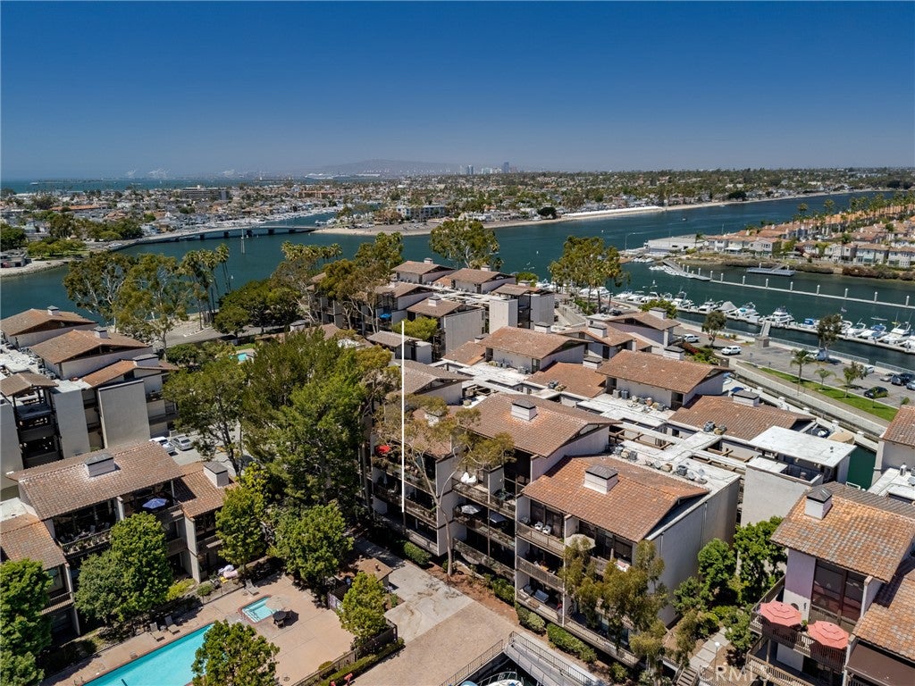 5116 N19 Marina Pacifica Dr N