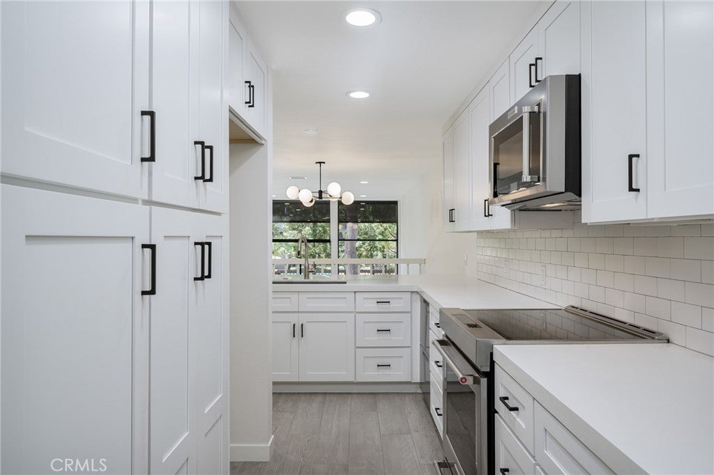 5116 N19 Marina Pacifica N