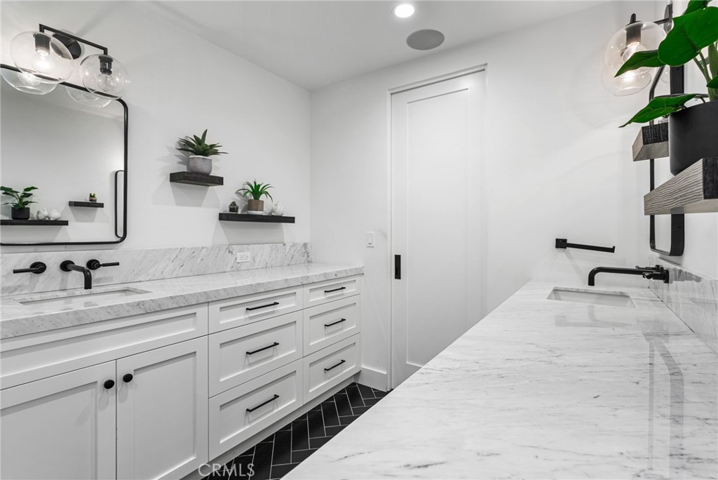 Balboa Peninsula (Residential) (BALP) - Residential