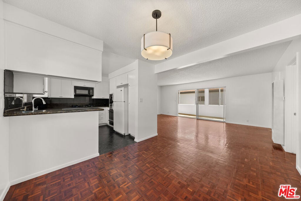 Photo of 1010 21st Street #1, Santa Monica, CA 90403 (MLS # 26985417)