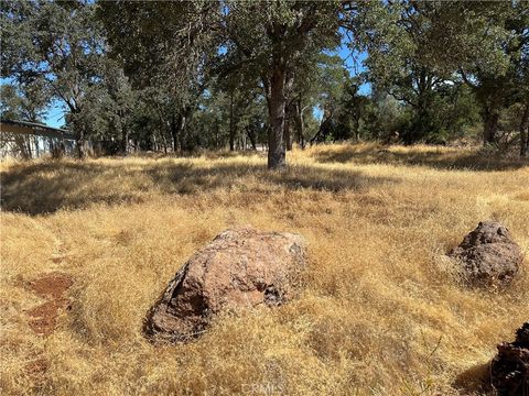 Photo of 16270 16th Avenue, Clearlake, CA 95422 (MLS # LC25174587) Photo of 16270 16th Avenue, Clearlake, CA 95422 (MLS # LC25174587)