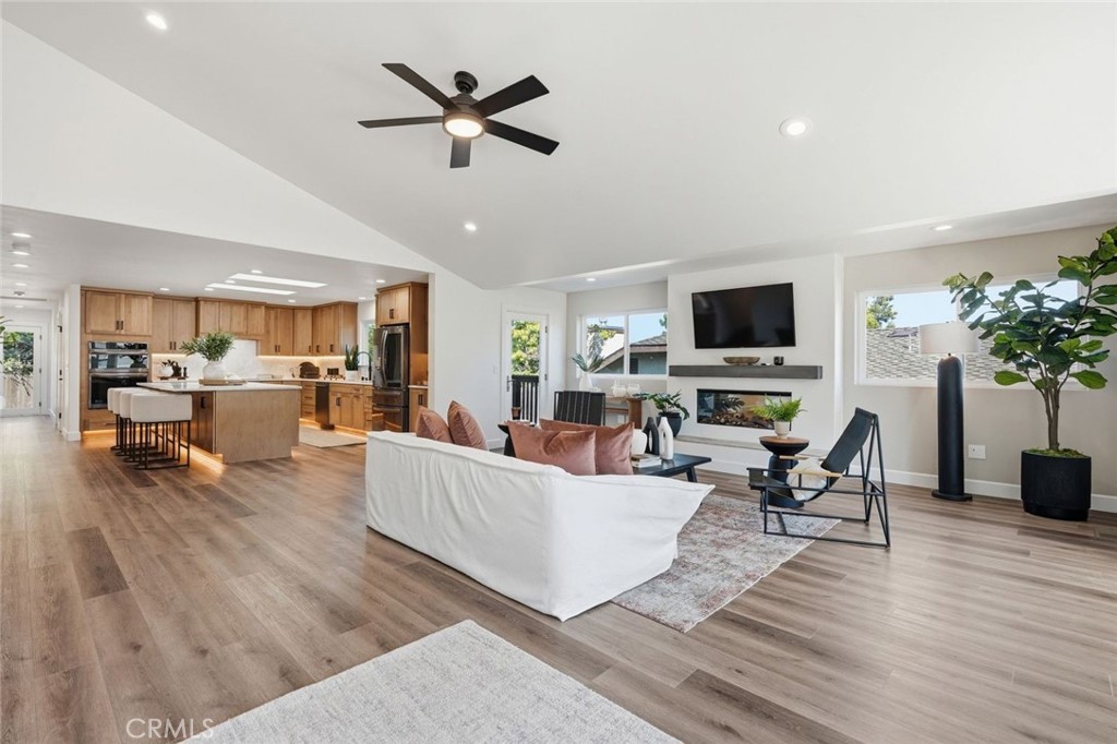 1040 Capistrano Court