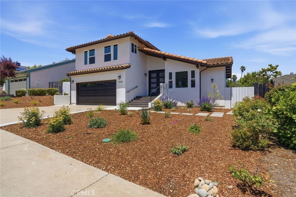 1040 Capistrano Court