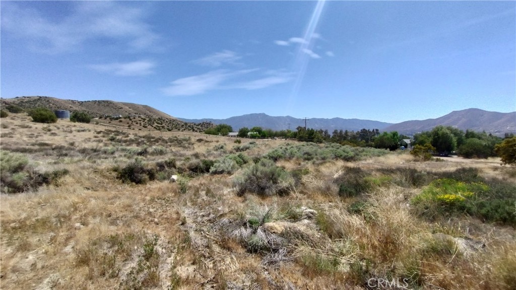 REDUCE, REDUCE, REDUCE, Welcome to Acton California, This Vacant land features nearly 5 acres, this vacant land is near Ranch Style Homes living at its peak, next to the 14 Freeway and Crown Valley Road Exit, also near Gas Stations, Fast Food, Restaurants, Feed and Supply's, High Desert School. about 25 minuets from Newhall, come take a look at this new listing. Thank You