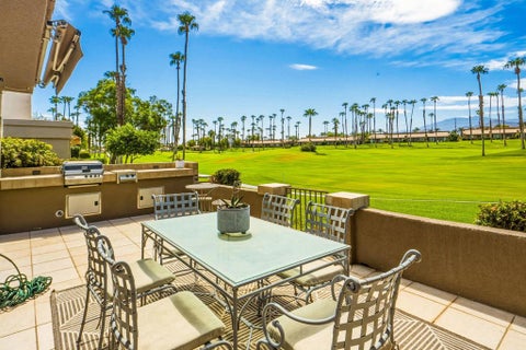 Photo of 76761 Chrysanthemum Way, Palm Desert, CA 92211 (MLS # 219152209DA)