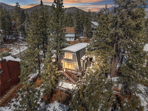 Photo of 1004 White Mountain Drive, Big Bear City, CA 92314 (MLS # IG25222004)