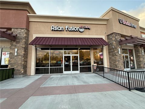 Photo of 1775 Northpark Blvd W Blvd #4, San Bernardino, CA 92407 (MLS # IV25272699)