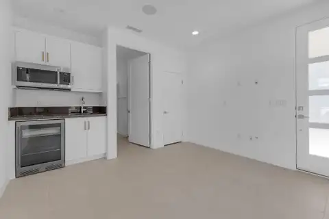 MLS: 219150022DA