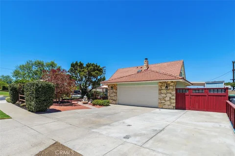 315 E Monterey Rd, Corona, CA 92879 - MLS#: SW26160540