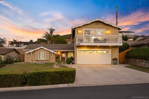 Photo of 12623 Mustang Dr DR, Poway, CA 92064 (MLS # 260015420SD)