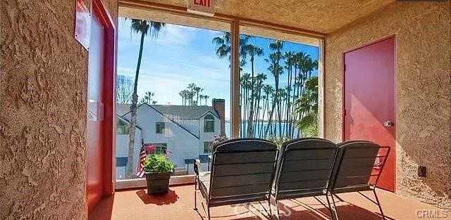 5959 E Naples Plaza 306