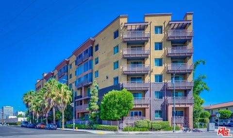 Photo of 629 Traction Avenue #238, Los Angeles, CA 90013 (MLS # 26736345)
