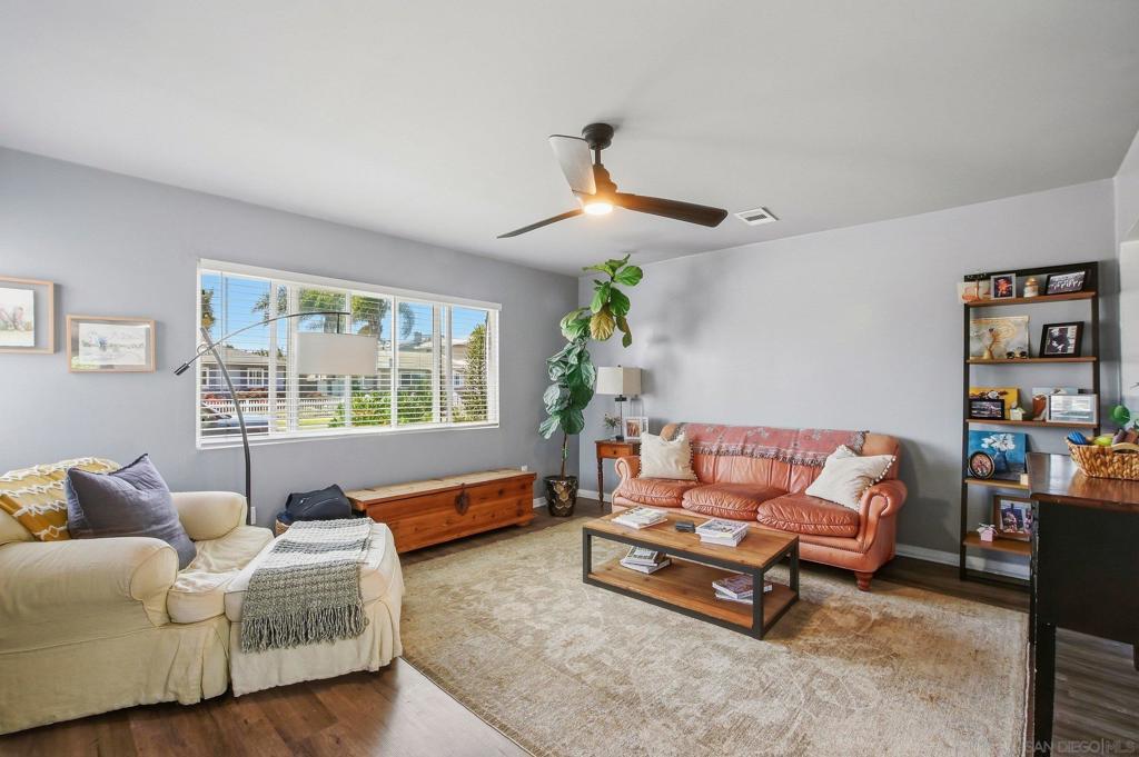 466 1&2 Calla Ave