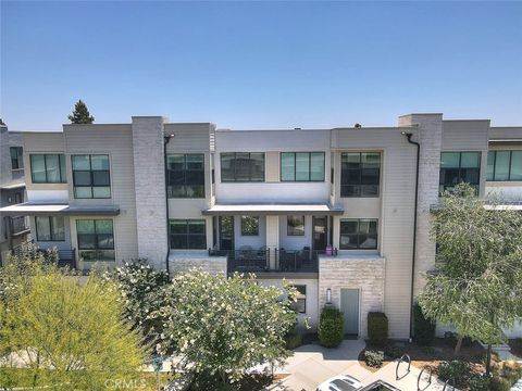 Photo of 9634 New Morning Pl PL, Rancho Cucamonga, CA 91730 (MLS # TR26140418)