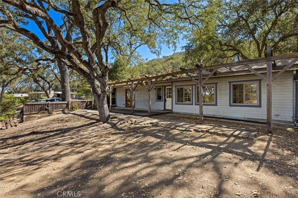 5265 Magdalena Avenue