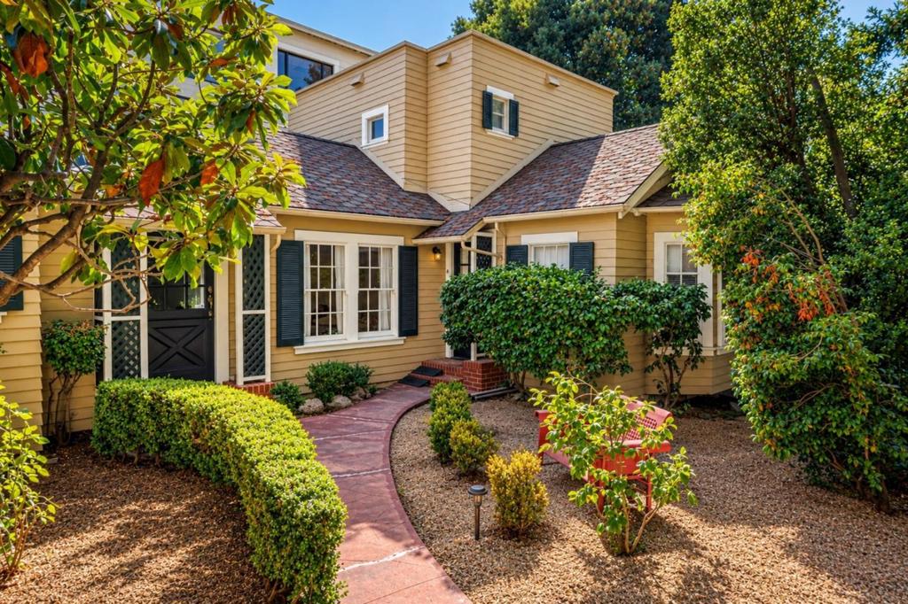 1441 Bellevue Avenue