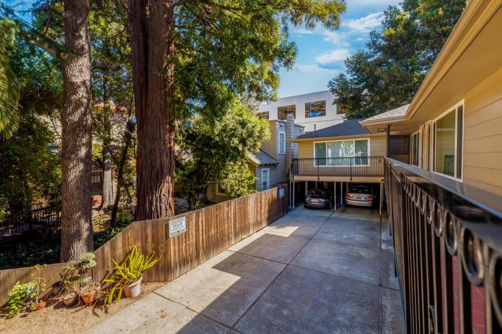 1441 Bellevue Avenue