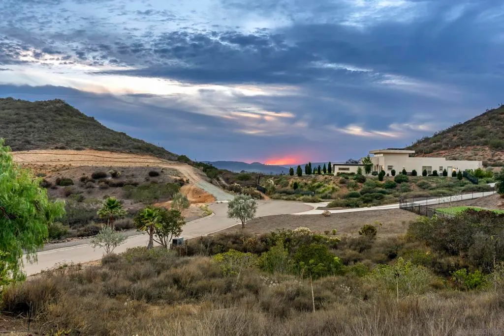 Poway, California 92064, United States, ,Land,Active,243295