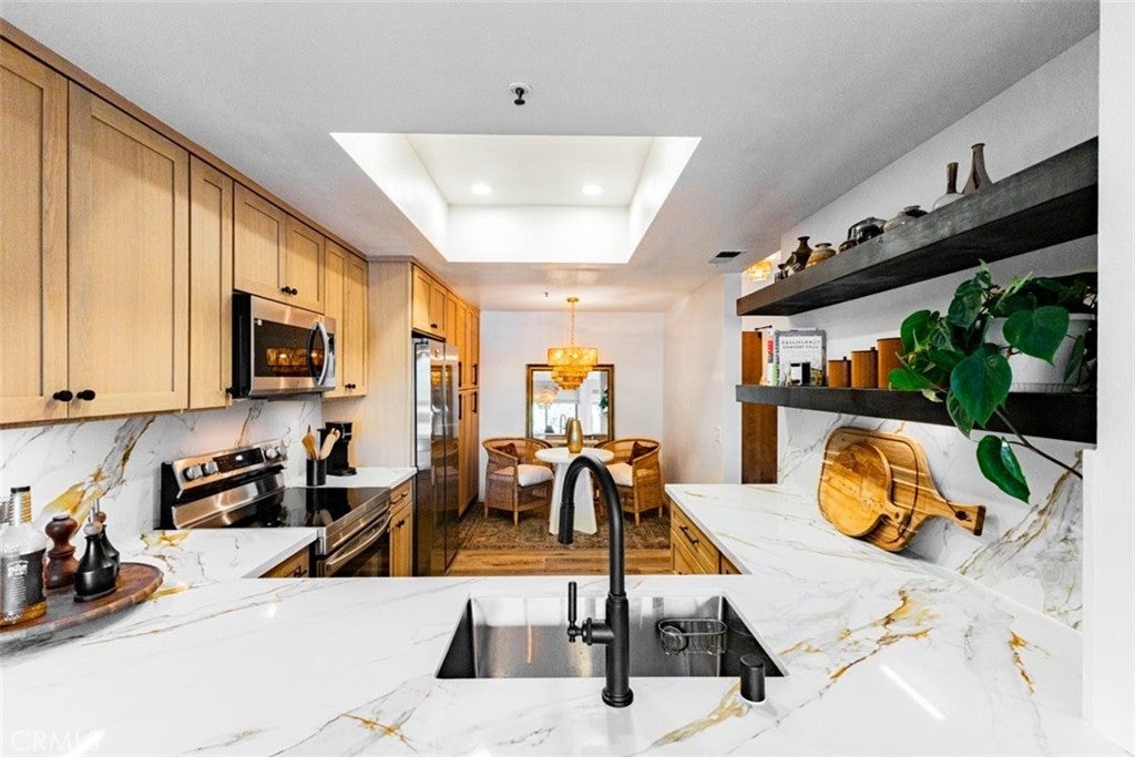 5875 Friars Road 4201