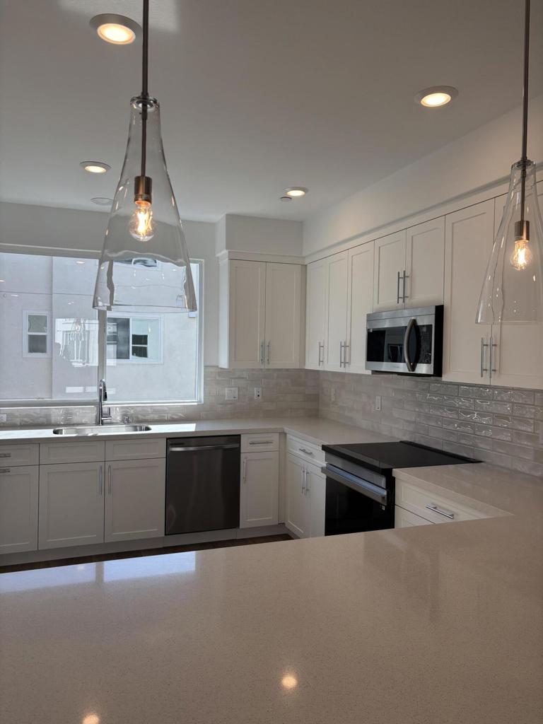 Not Applicable-1 - Residential Lease