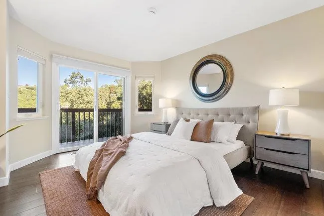 Redwood City, California 94062, United States, 4 Bedrooms Bedrooms, ,3 BathroomsBathrooms,Residential,Active,5384