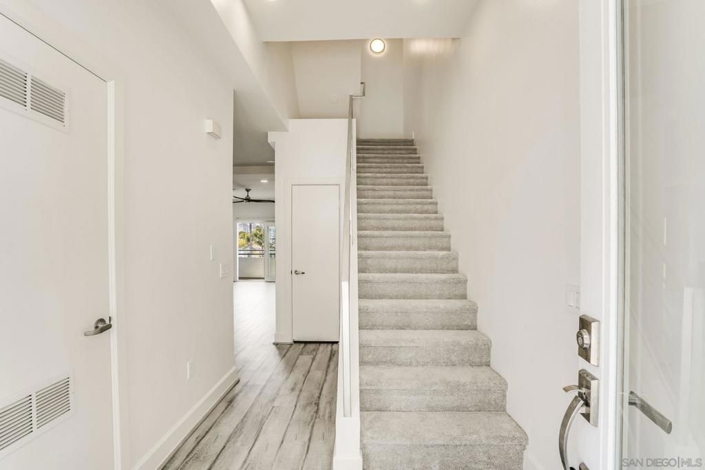 listing image 130724604946475904361