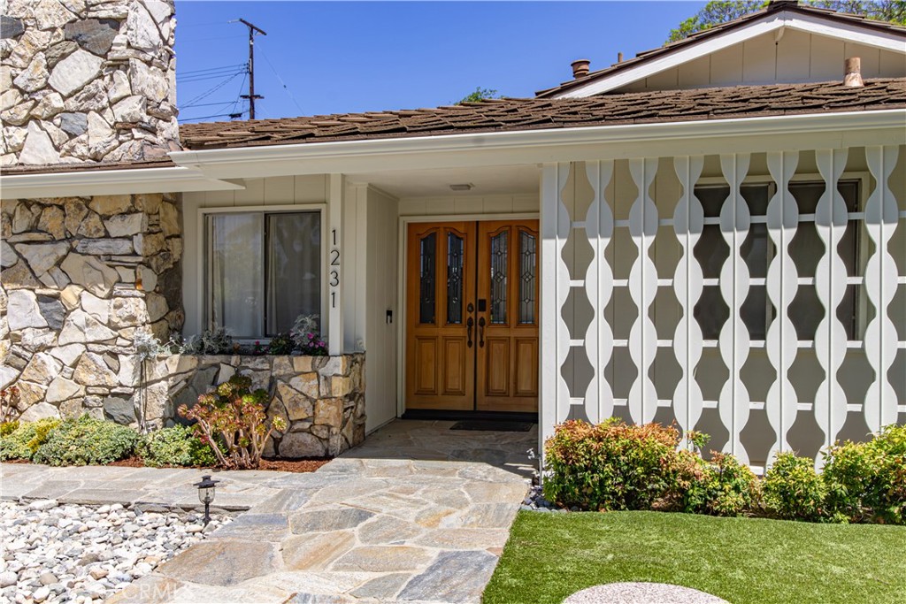 1231 Sheppard Drive