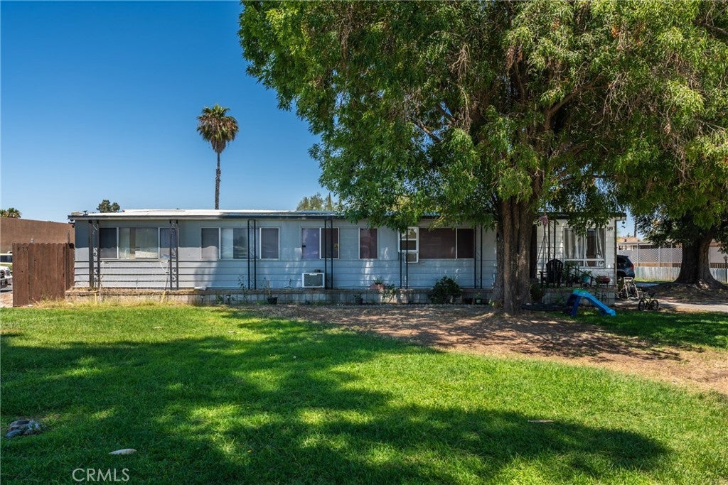 5800 Hamner 519