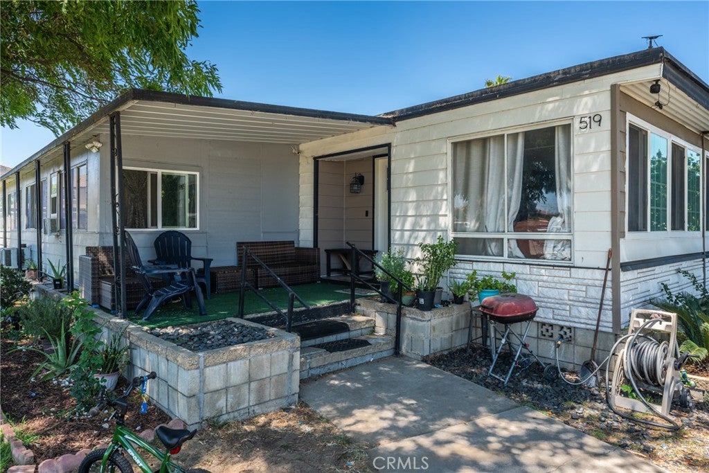 5800 Hamner 519