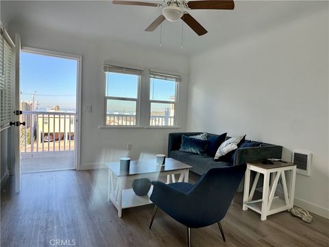 Photo of 908 Manhattan Avenue #D, Hermosa Beach, CA 90254 (MLS # SB26058355)