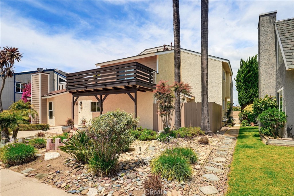 5413 Driftwood Street