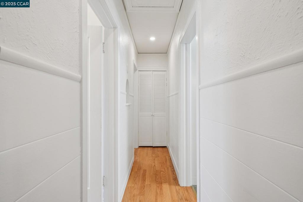 LAUREL - Residential