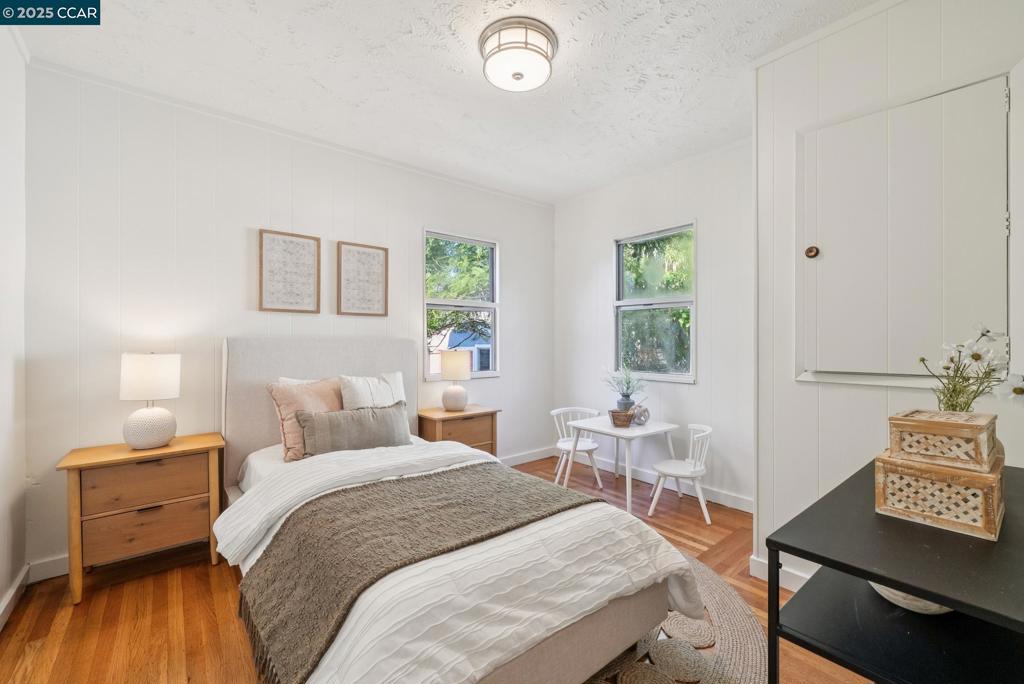 LAUREL - Residential