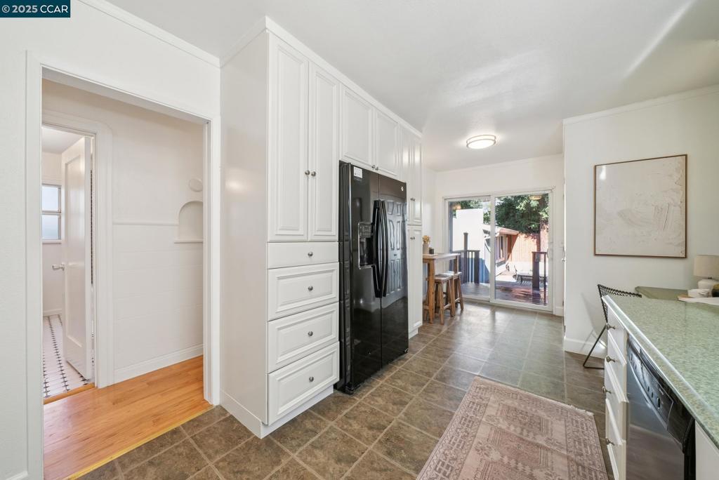 LAUREL - Residential