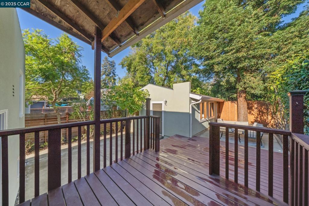 LAUREL - Residential