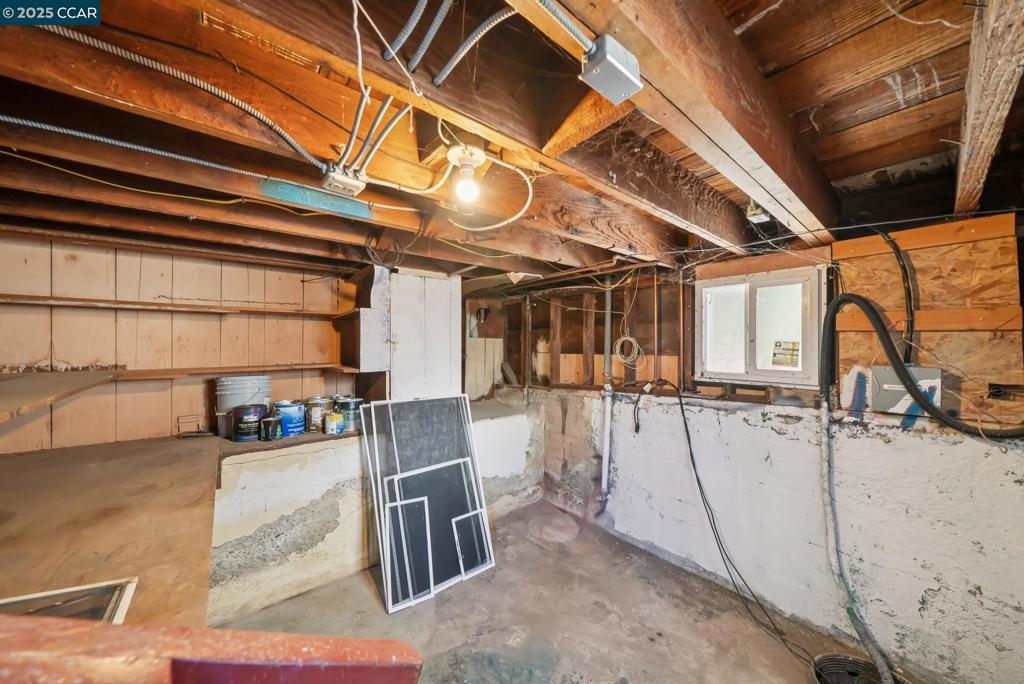 LAUREL - Residential